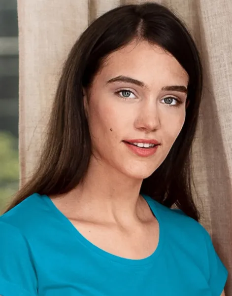 T-shirt coupe slim femme à encolure ronde - Encolure ronde plus profonde