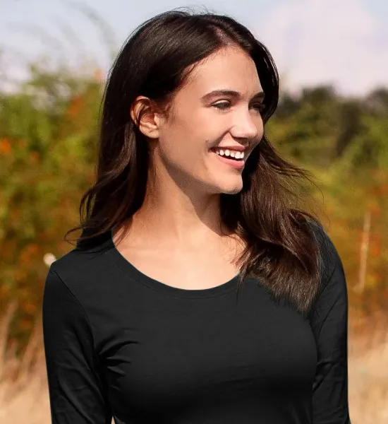 T-shirt femme à manches longues - Encolure ronde plus profonde