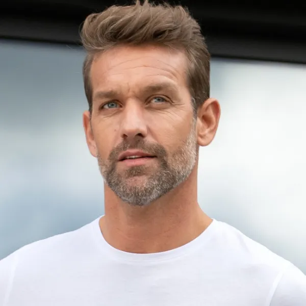 T-shirt exclusif pour hommes - Encolure ronde classique