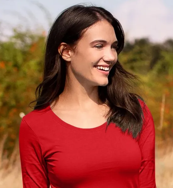 T-shirt femme à manches longues - Encolure ronde plus profonde