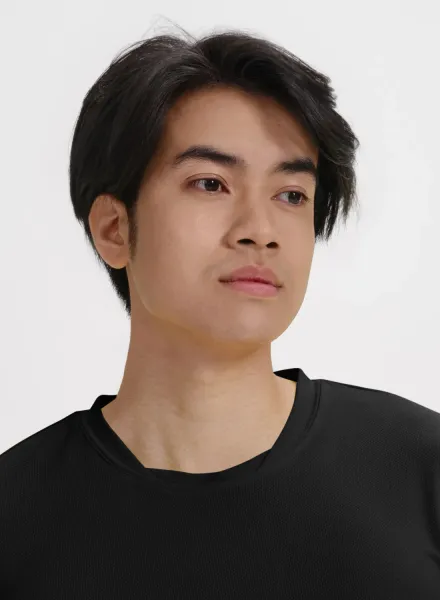 T-shirt à encolure asymétrique - Collier asymétrique intéressant